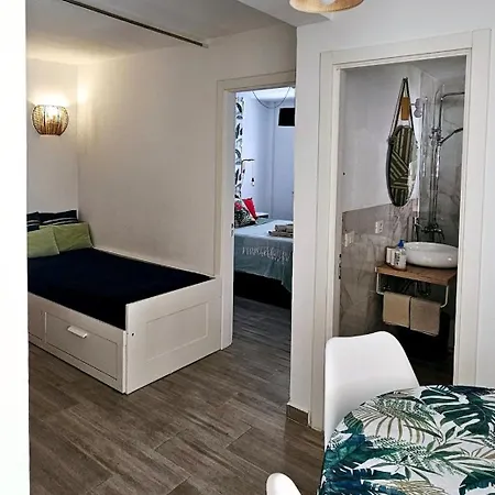 Modern Bohotropical With Terrace Lejlighed La Medida